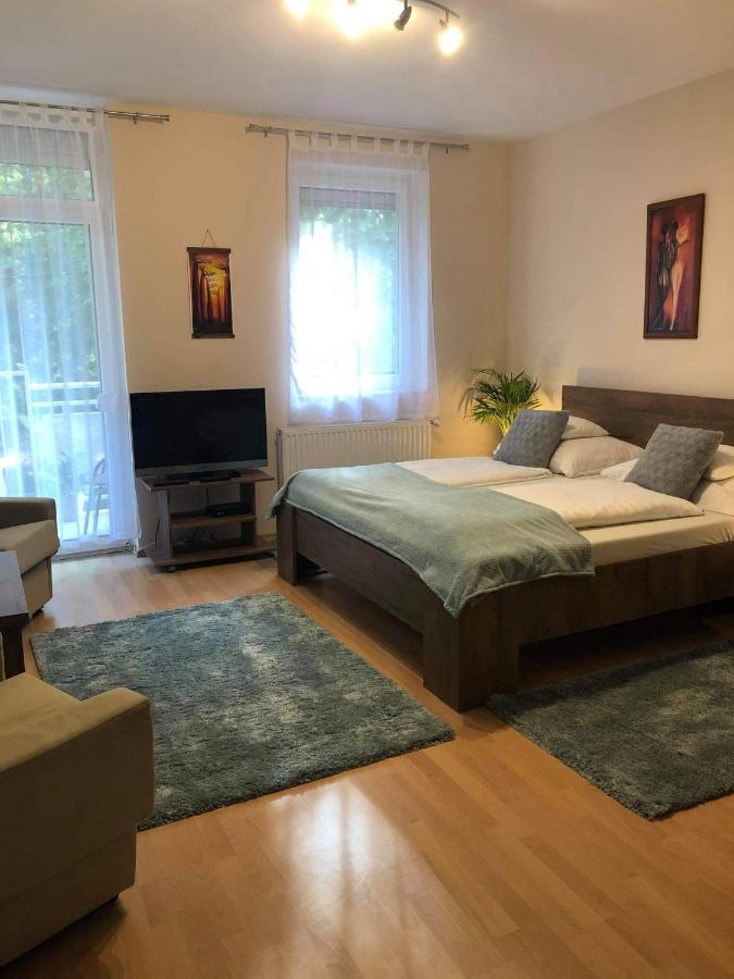 Heviz Lake Apartman Exterior foto